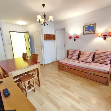 Evasion, T3, Centre Luchon, Wifi, Casier A Skis, Ascenseur, 6 Personnes