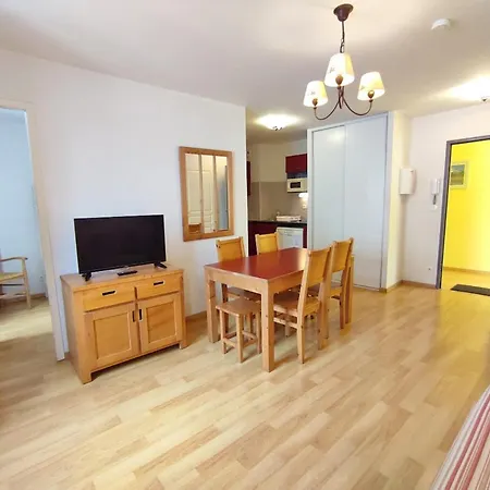Evasion, T3, Centre Luchon, Wifi, Casier A Skis, Ascenseur, 6 Personnes