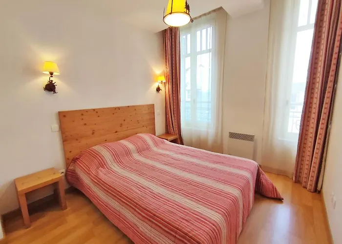 Lejlighed Evasion, T3, Centre Luchon, Wifi, Casier A Skis, Ascenseur, 6 Personnes *